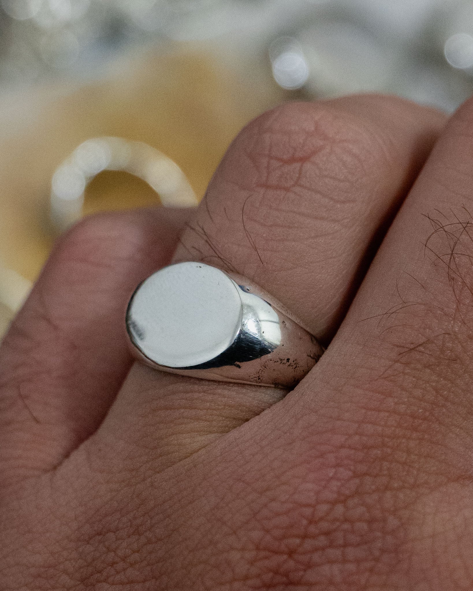 1 of 1 - Oval Signet